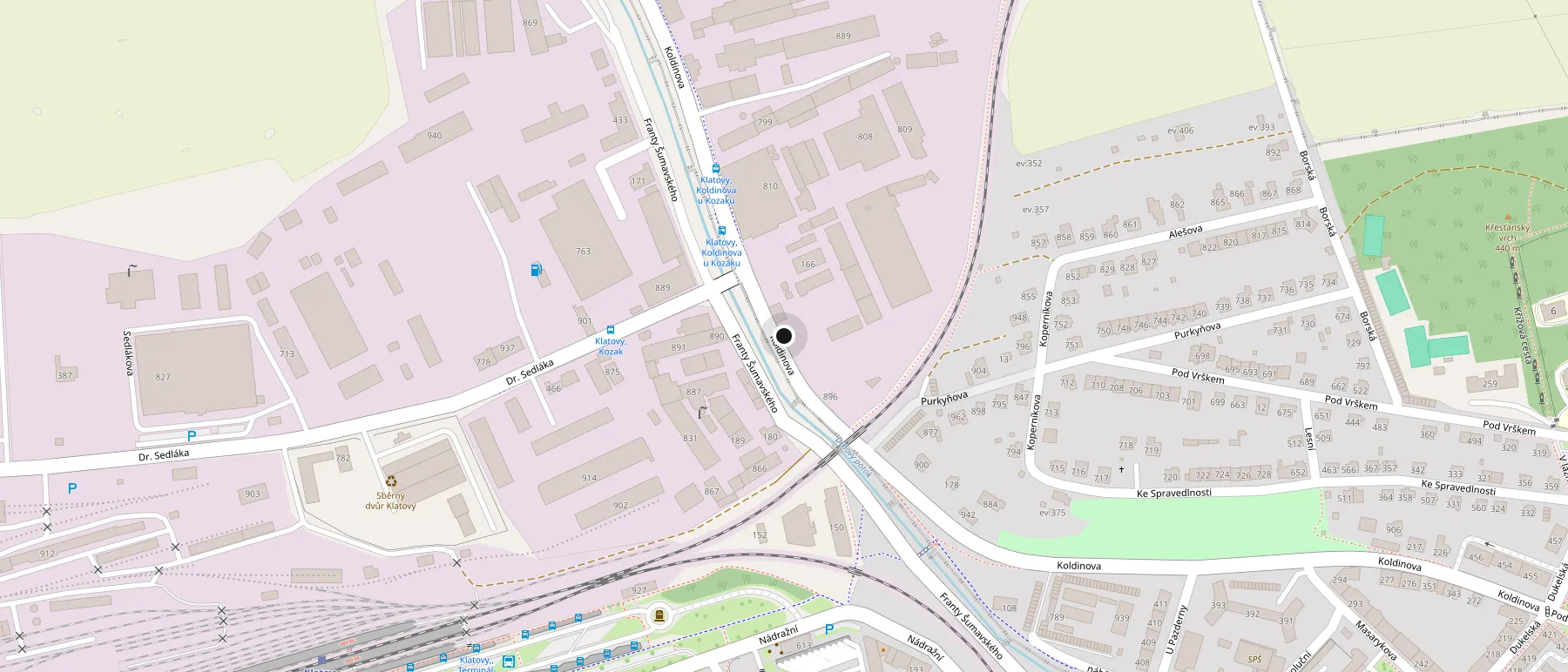 Mapa okolí dílny. Koldinova ulice v Klatovech kousek od vlakového nádraží, místo dílny je vyznačené tečkou.